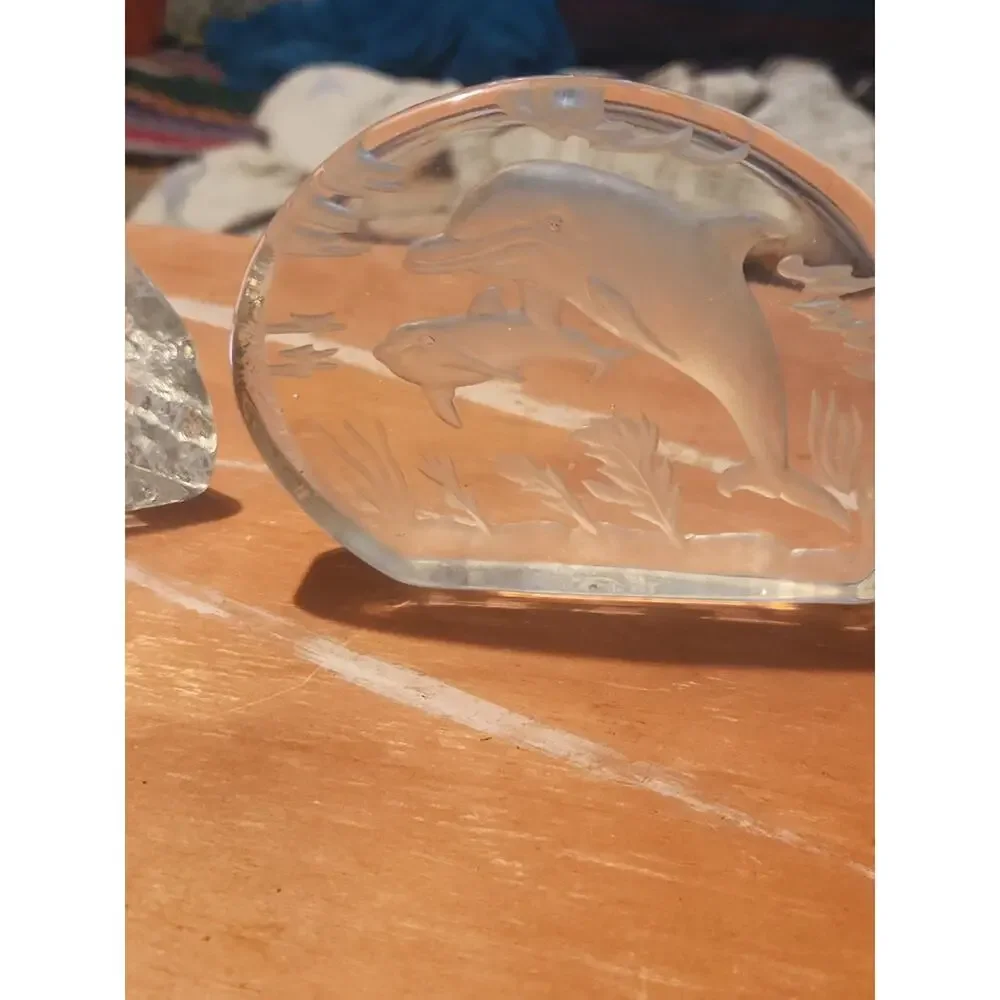 Pair of etched glass bookends, 1 dolphins/1 whales, look of ice,abt 8